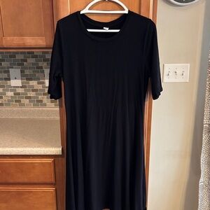 Black Short Sleeve Dress